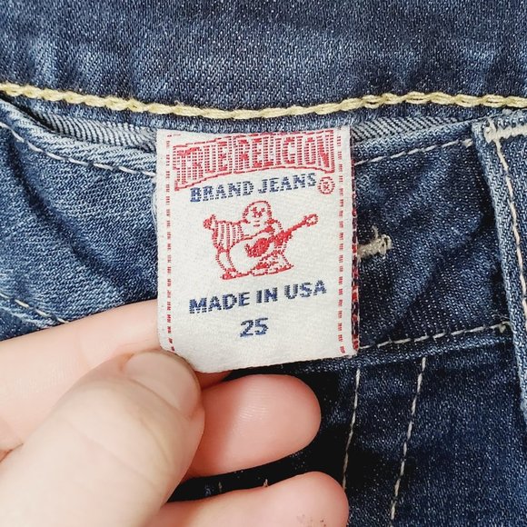 True Religion Bermuda Jean Shorts Size 25 – Light Wash Folded Cuff - Picture 7 of 9